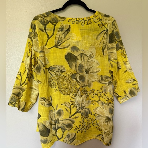 Made in Italy NEW gauzy cotton Floral Yellow lightweight Top - Picture 6 of 9